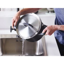 BK Flow Cool Black RVS Soeppan Ø24 Cm 14 BK Flow Cool Black RVS Soeppan Ø24 Cm -Keukengerei Winkel 101 2478 4 1