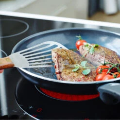 GreenPan Cambridge Black Koekenpan Ø28 Cm (voor Alle Warmtebronnen) -Keukengerei Winkel 101 8940 6 1